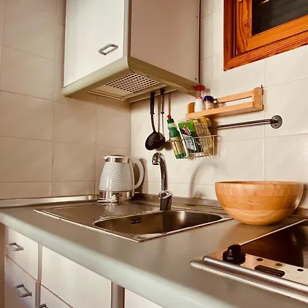 Flat With Terrace In Puerto Rico Apartment *